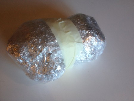 När du är nöjd svep in den i gladpack för att den skall släppa när den tages väck